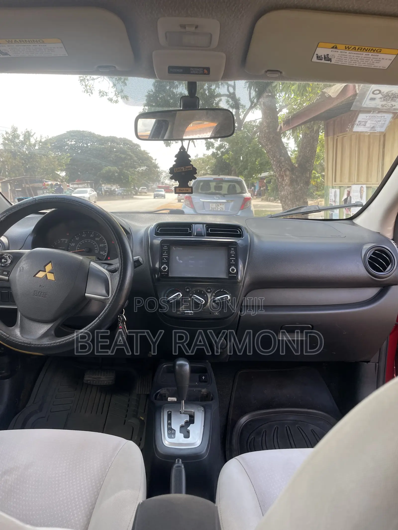 Mitsubishi Mirage ES 2018 Red