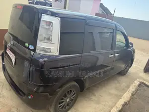 Toyota Sienta 2020 Gray