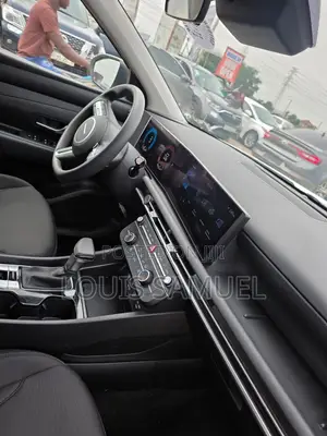 Hyundai Tucson 2022 White