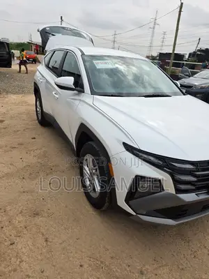 Hyundai Tucson 2022 White