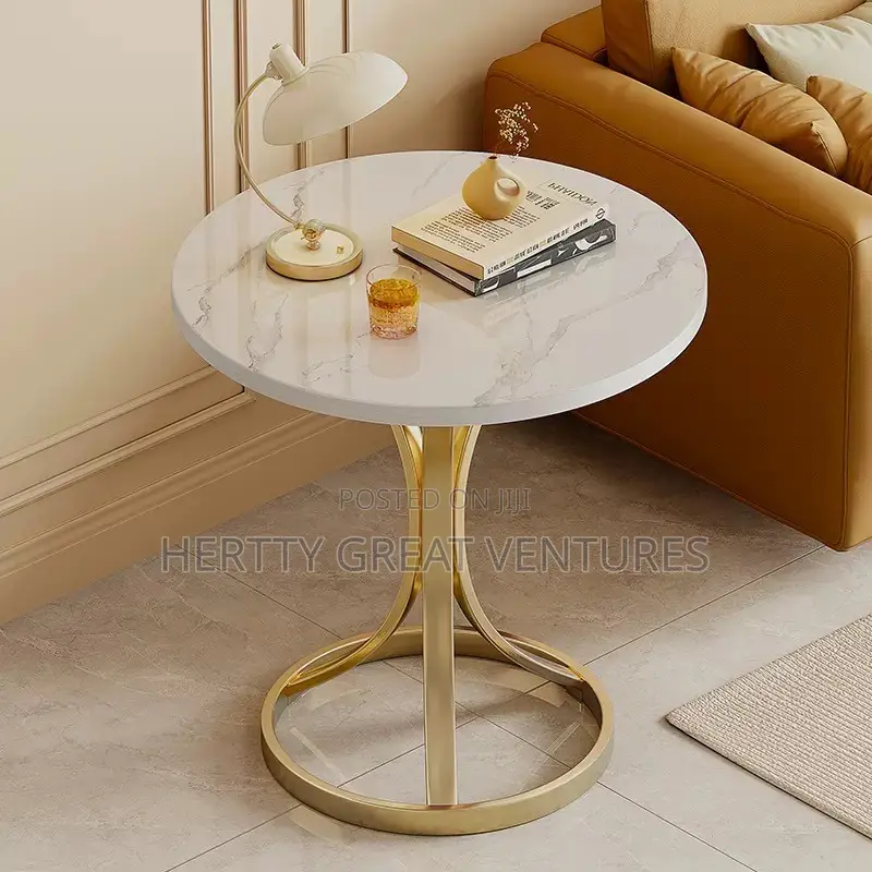 Coffee/ Sofa Table