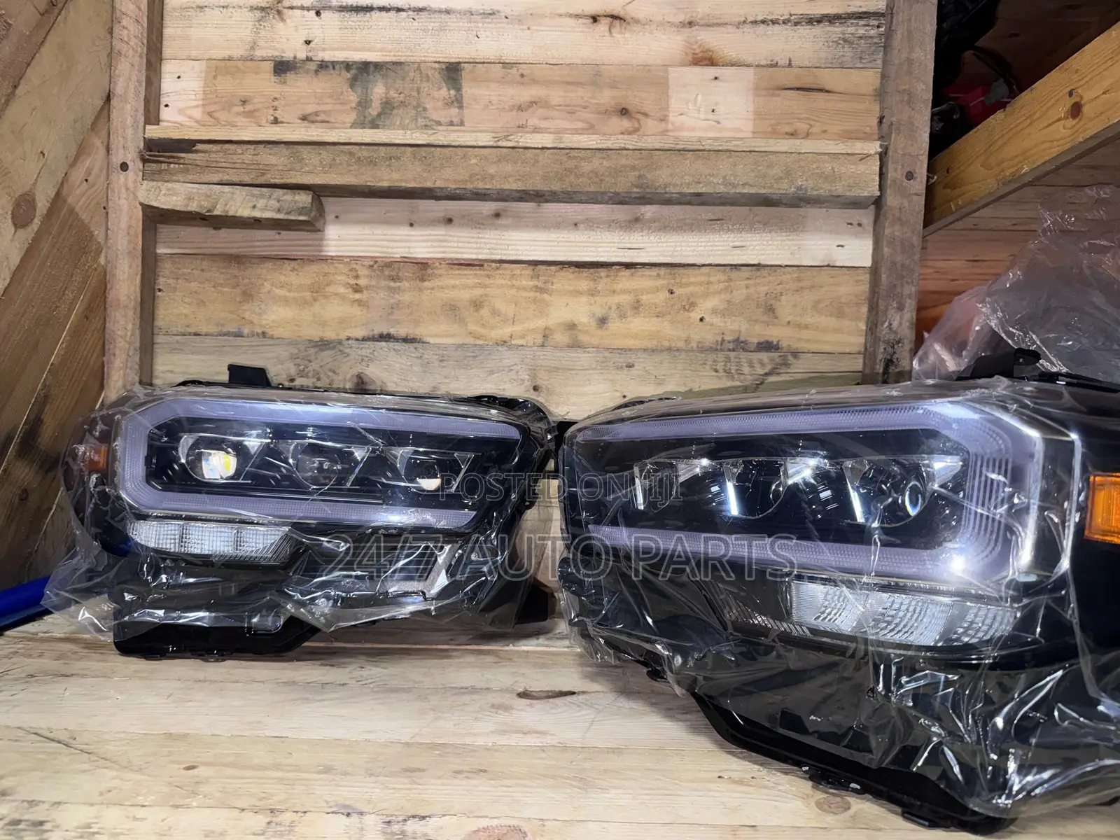 Toyota Tundra 16-23 LED Headlight