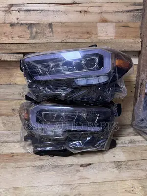 Toyota Tundra 16-23 LED Headlight