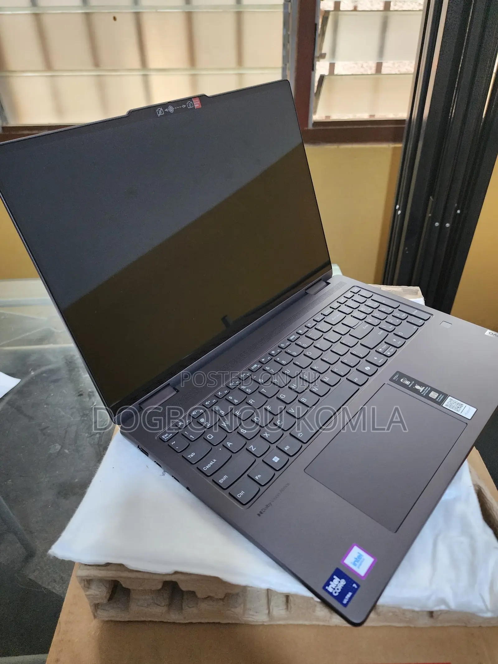 New Laptop Lenovo Yoga 710 16GB Intel Core Ultra 7 SSD 1T