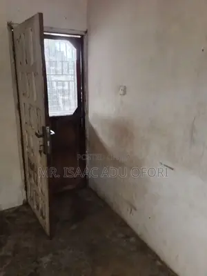 1bdrm Room & Parlour in Adu Ventuers, Agape for rent