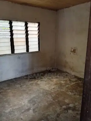 1bdrm Room & Parlour in Adu Ventuers, Agape for rent