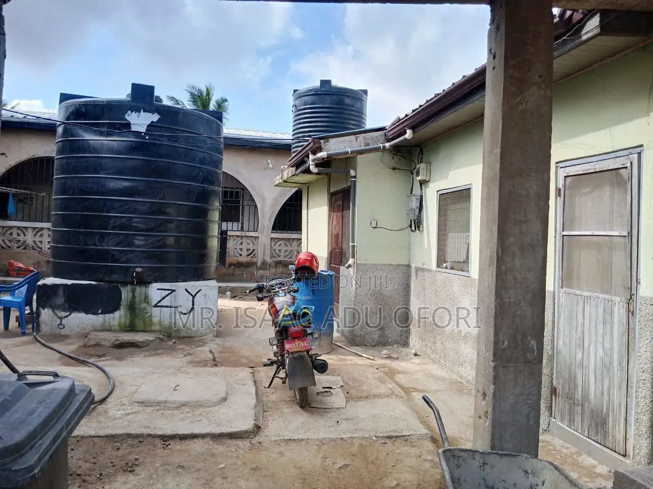 1bdrm Room & Parlour in Adu Ventuers, Agape for rent