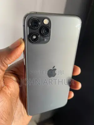 Apple iPhone 11 Pro Max 64 GB Black