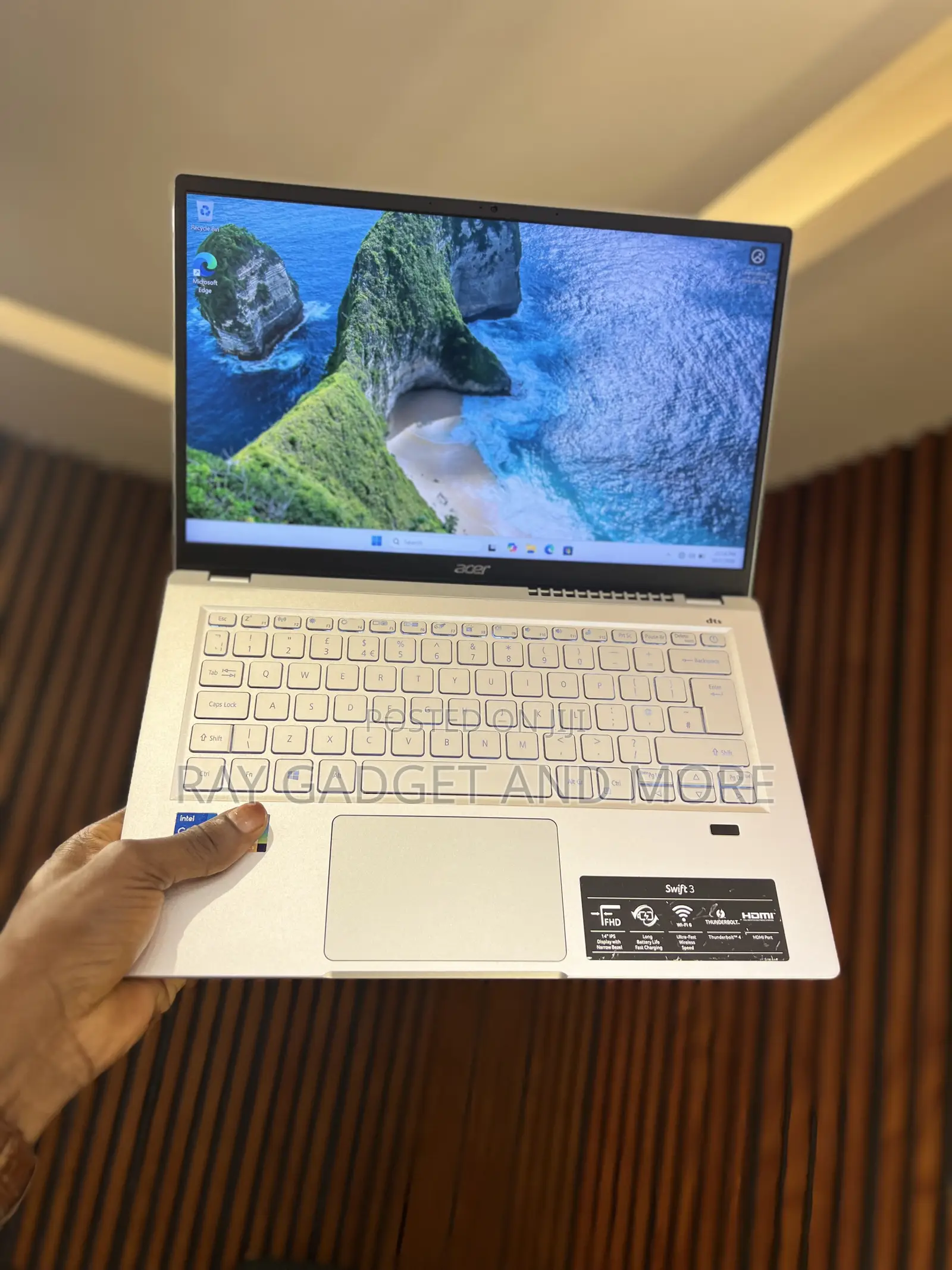 Laptop Acer Swift 16GB Intel Core i5 SSD 256GB
