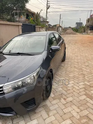 Toyota Corolla LE 4dr Sedan (1.8L 4cyl CVT) 2016 Black