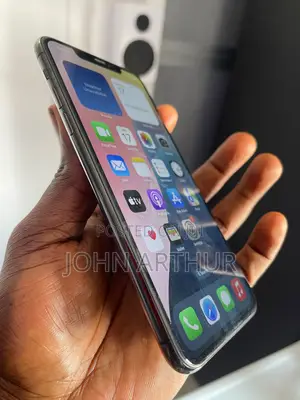 Apple iPhone 11 Pro Max 64 GB Black