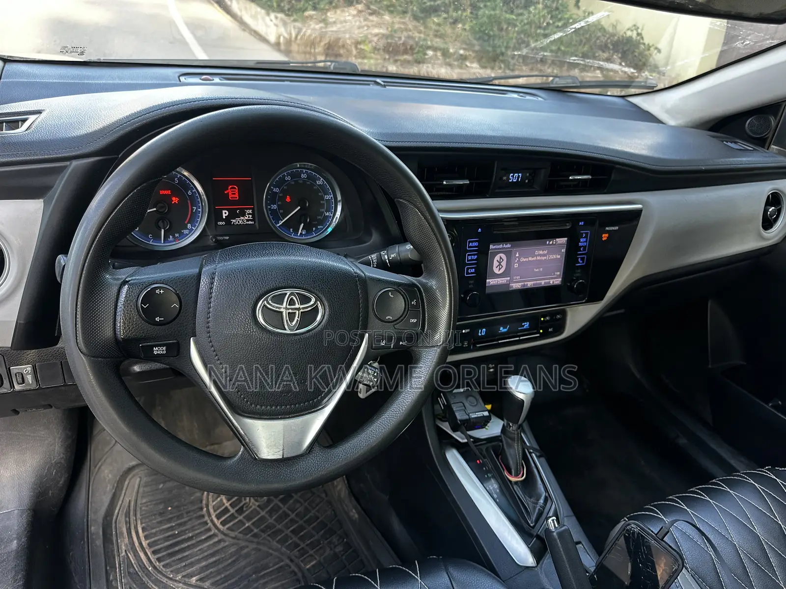 Toyota Corolla LE 4dr Sedan (1.8L 4cyl CVT) 2017 Black