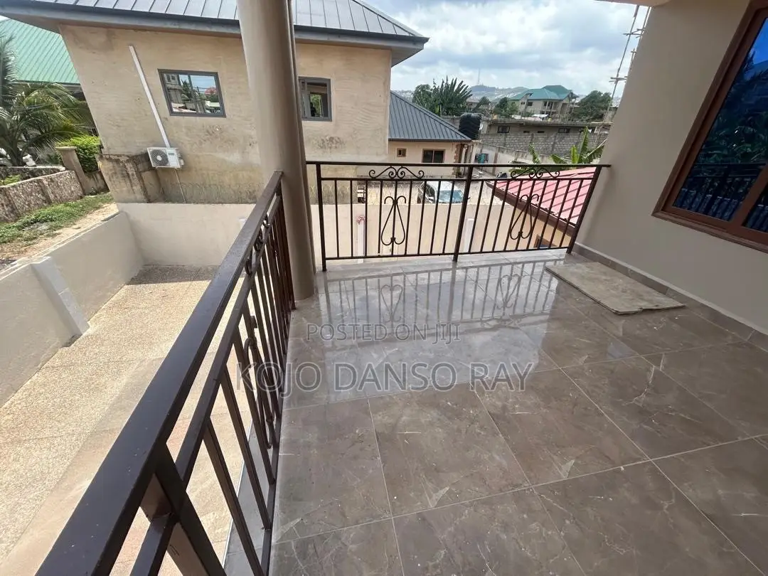 5bdrm House in Pandak Agency, Agbogba for rent
