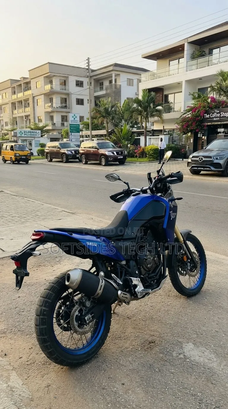 Yamaha 2024 Blue