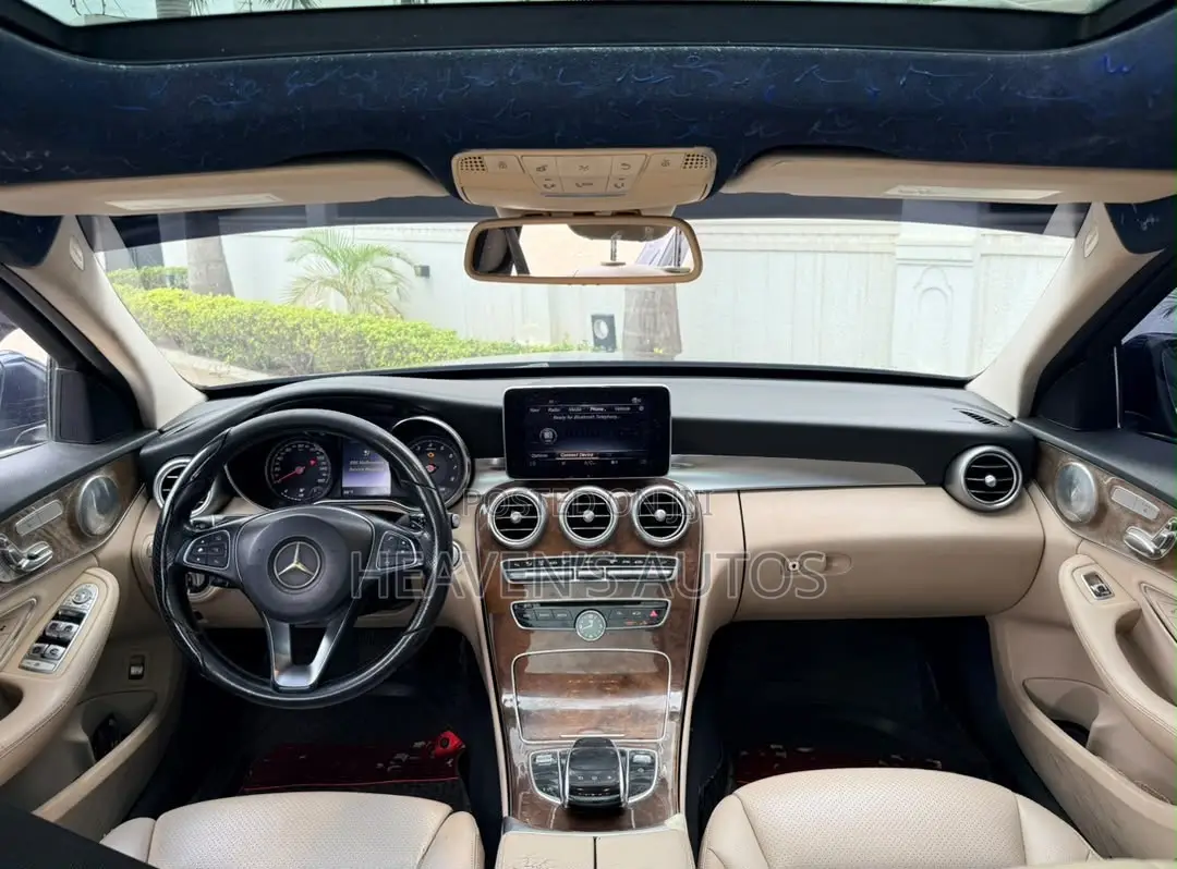 Mercedes-Benz C300 2016 Blue