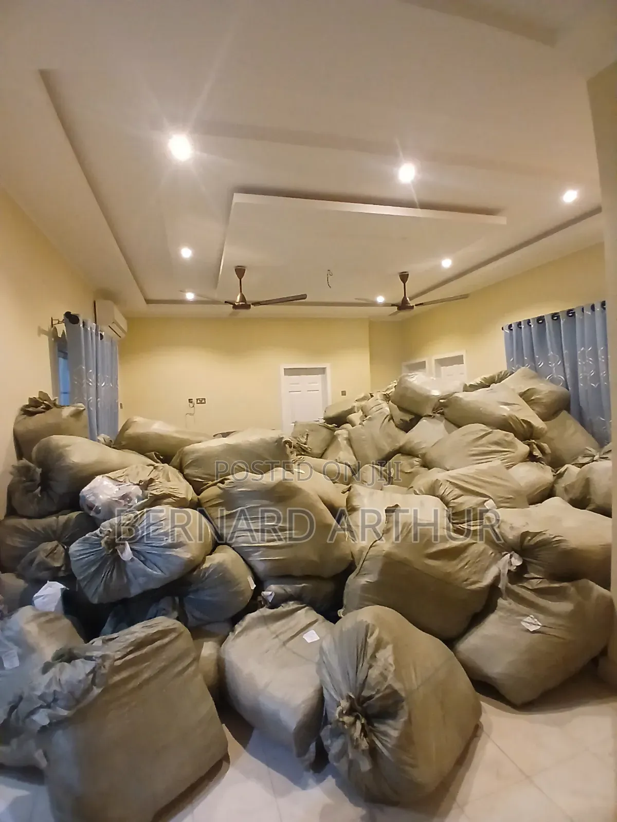 5bdrm House in Bernard Agency, Amasaman for rent