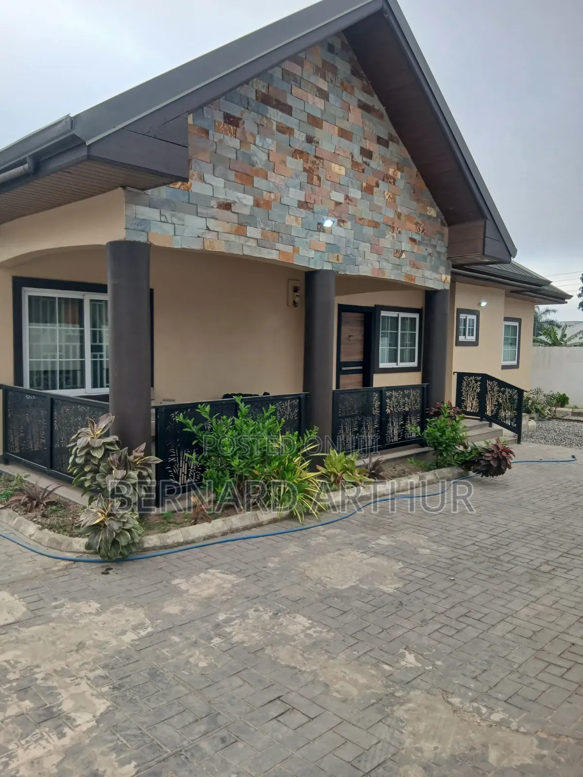 5bdrm House in Bernard Agency, Amasaman for rent