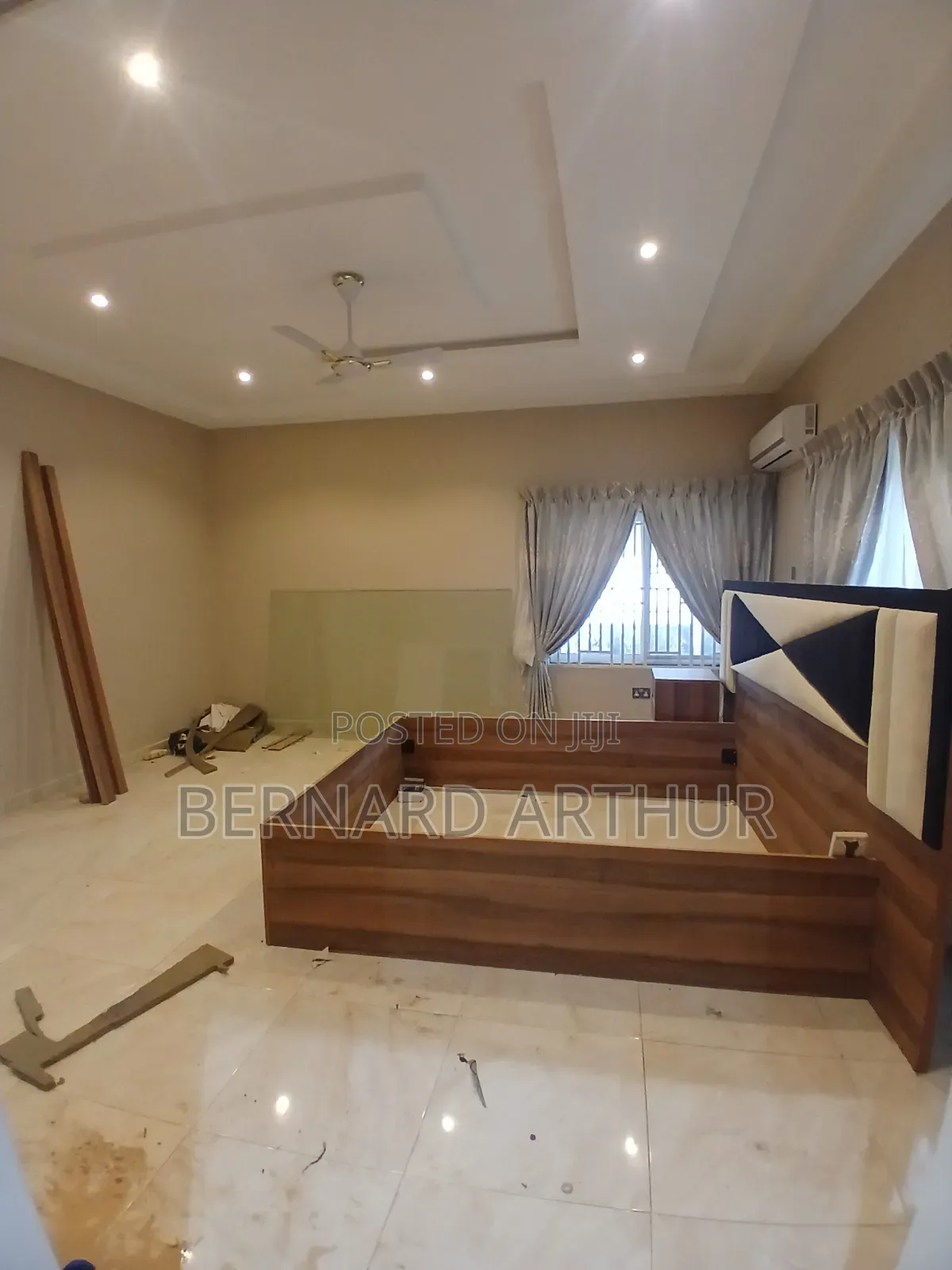 5bdrm House in Bernard Agency, Amasaman for rent