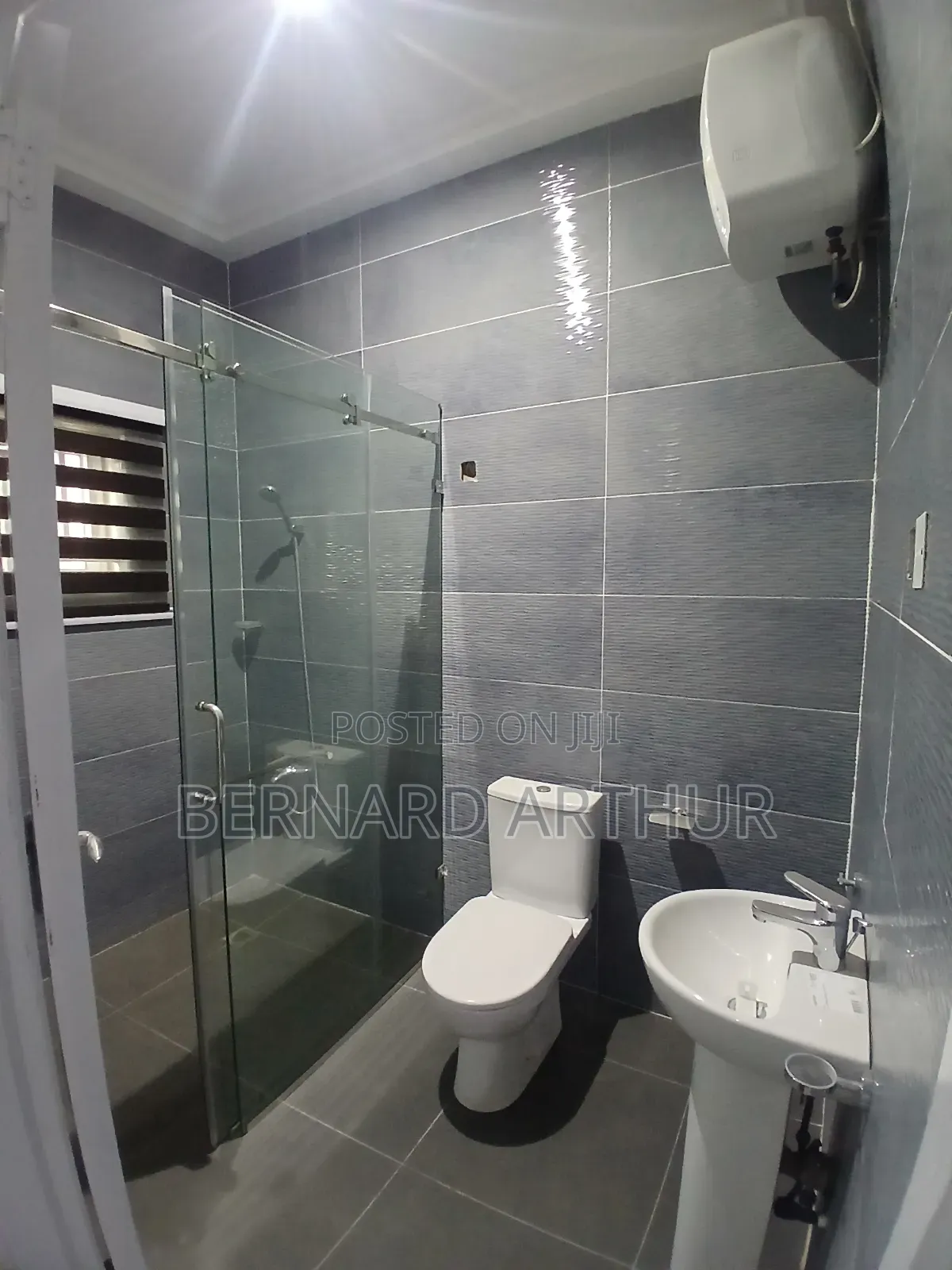 5bdrm House in Bernard Agency, Amasaman for rent