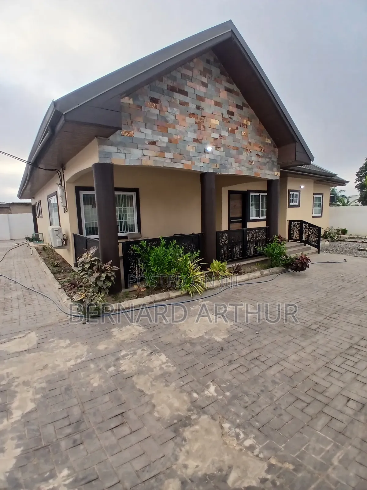 5bdrm House in Bernard Agency, Amasaman for rent