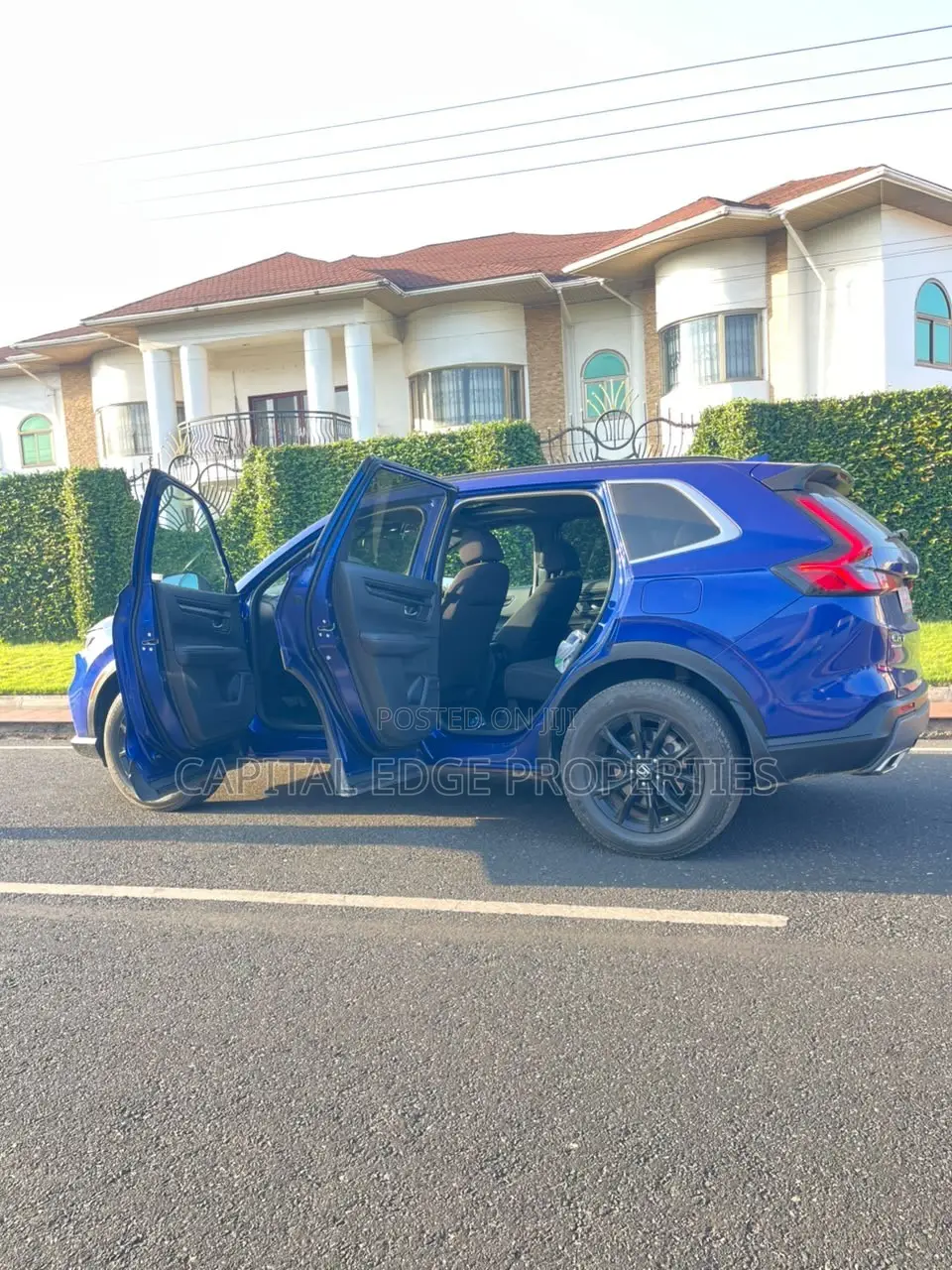 Honda CR-V Hybrid 2023 Blue