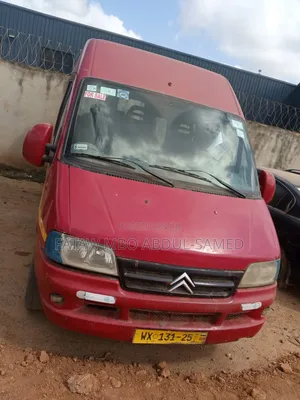 Citroen C35 2012 Red