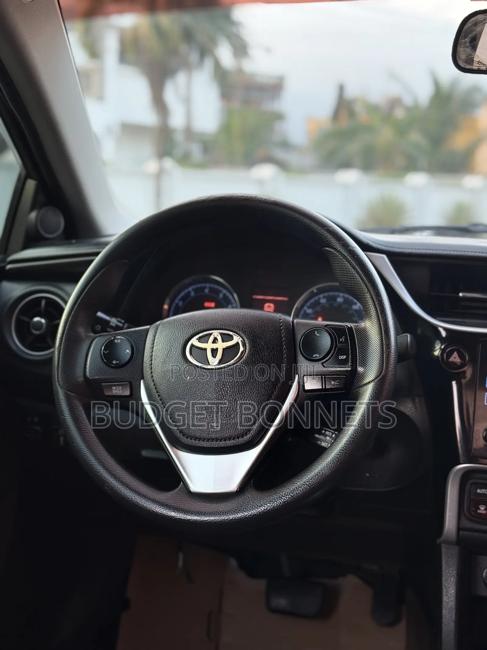 Toyota Corolla LE 4dr Sedan (1.8L 4cyl CVT) 2017 Black