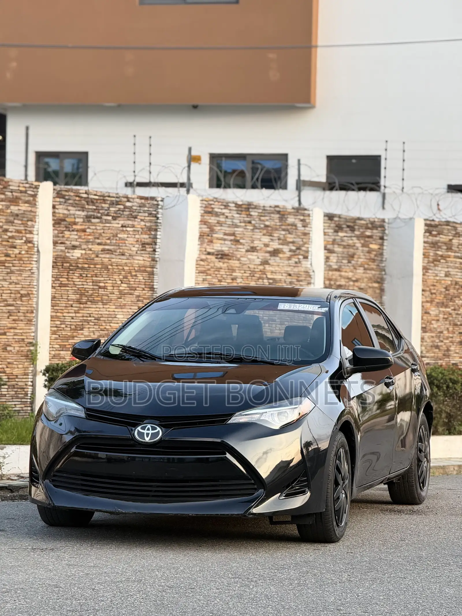 Toyota Corolla LE 4dr Sedan (1.8L 4cyl CVT) 2017 Black