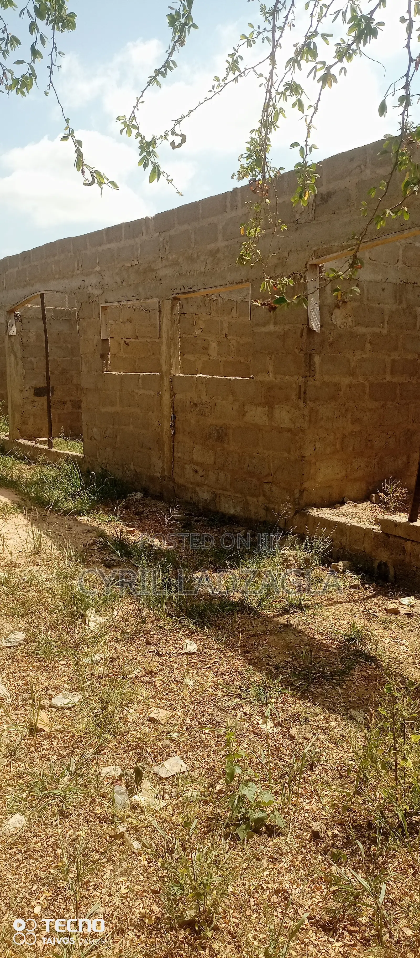 A Five Bedroom Self-Contained House on Two Plots of Land 200×100 Feet