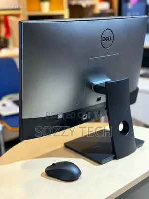Dell OptiPlex 7000 7410 All-in-One 16GB Intel Core i7 SSD 256GB