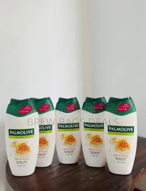 Palmolive Naturals Milk & Honey Nourishing Shower Cream (250 Ml) UK