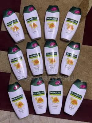 Palmolive Naturals Milk & Honey Nourishing Shower Cream (250 Ml) UK