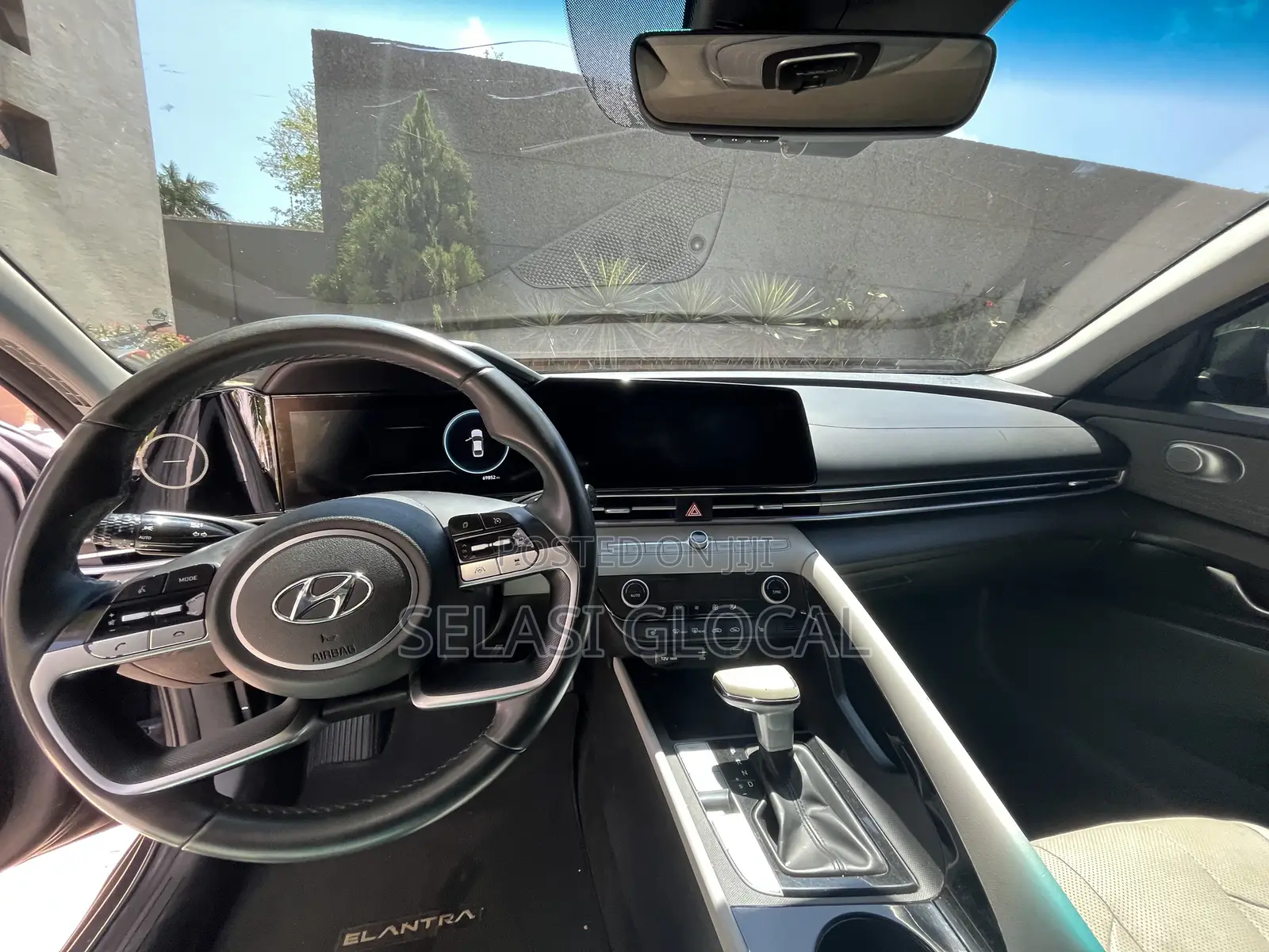 Hyundai Elantra Limited 2021 Black
