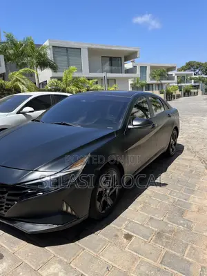 Hyundai Elantra Limited 2021 Black