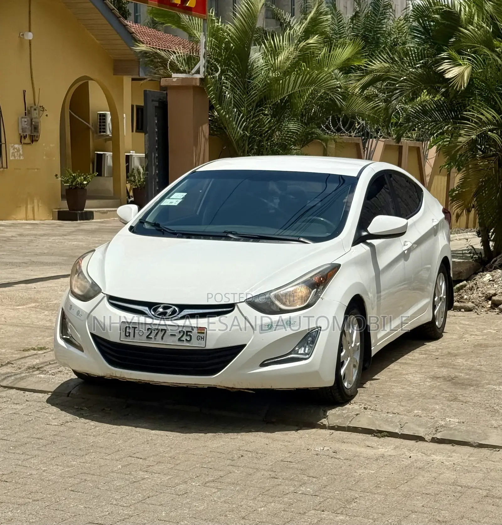 Hyundai Elantra Limited 4dr Sedan (1.8L 4cyl 6A) 2015 Blue