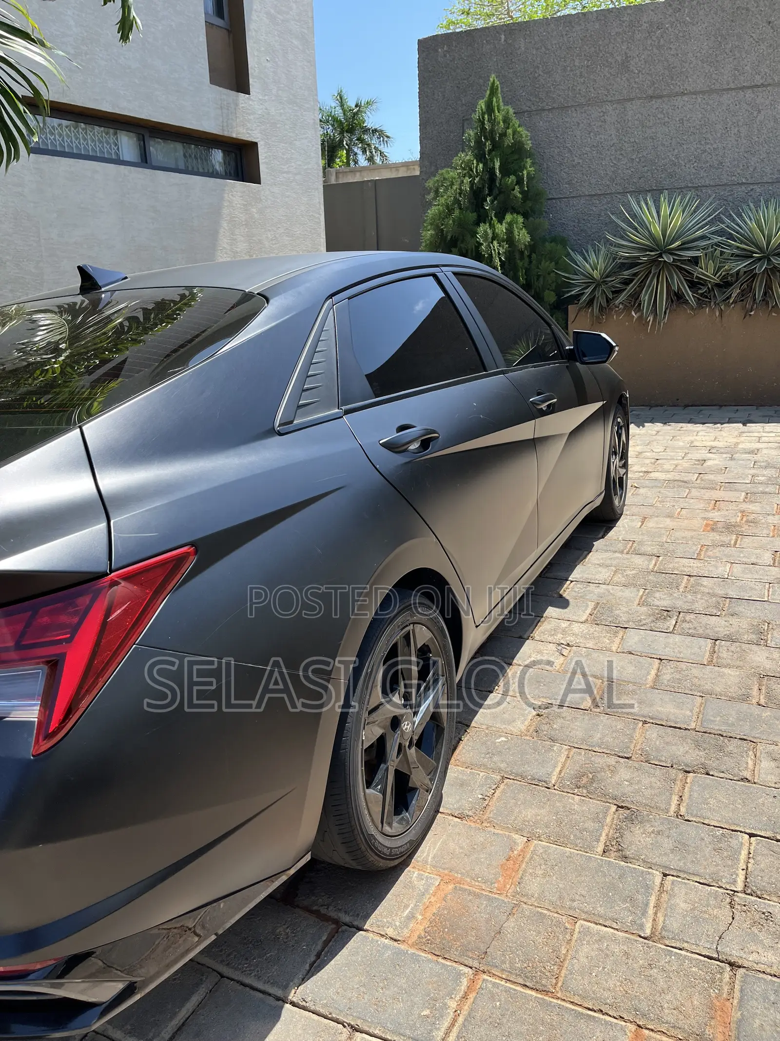 Hyundai Elantra Limited 2021 Black