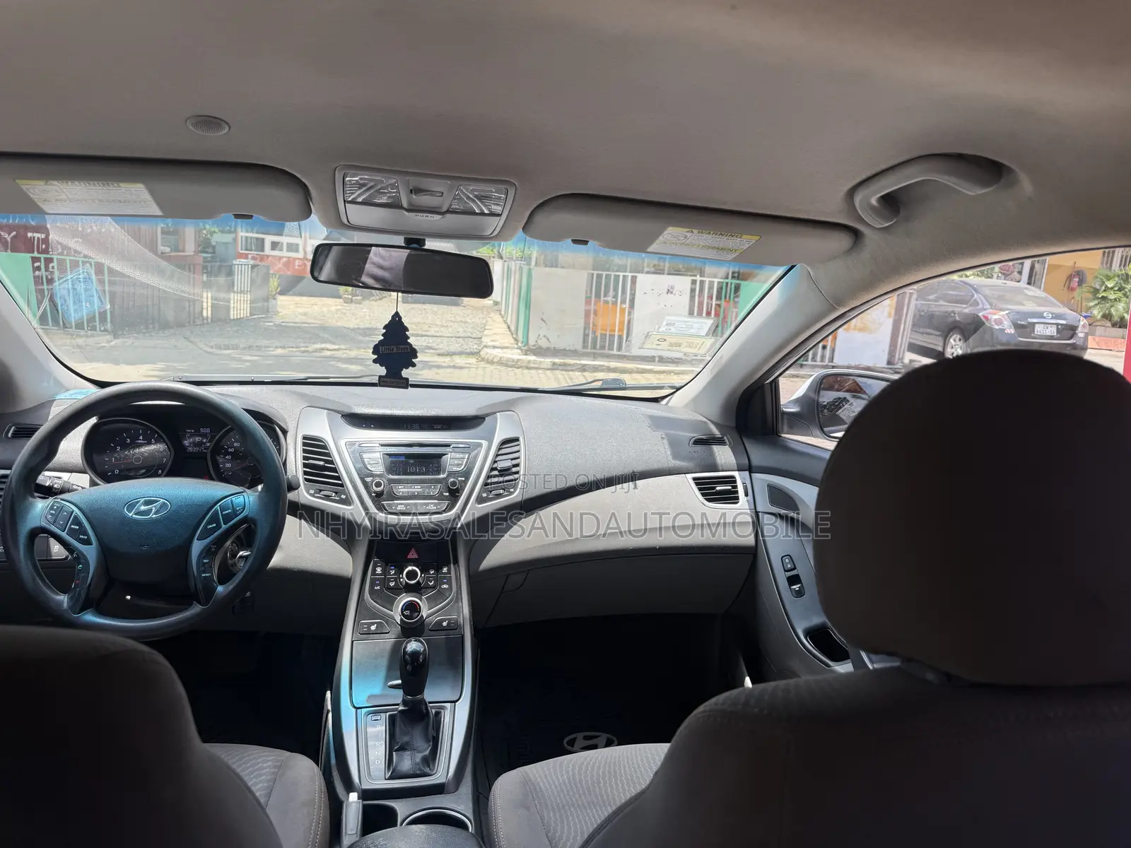 Hyundai Elantra Limited 4dr Sedan (1.8L 4cyl 6A) 2015 Blue