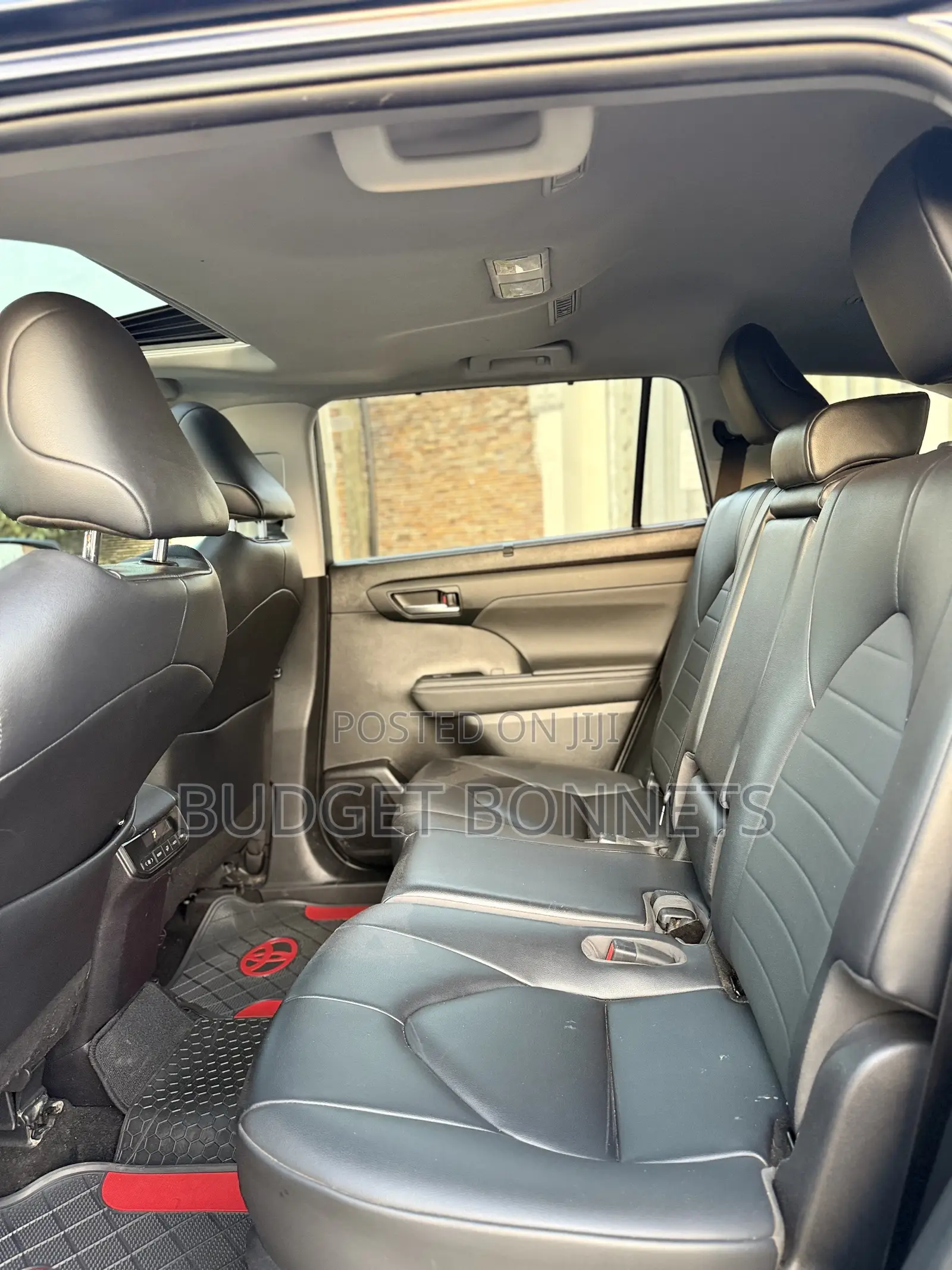 Toyota Highlander XLE AWD 2023 Blue