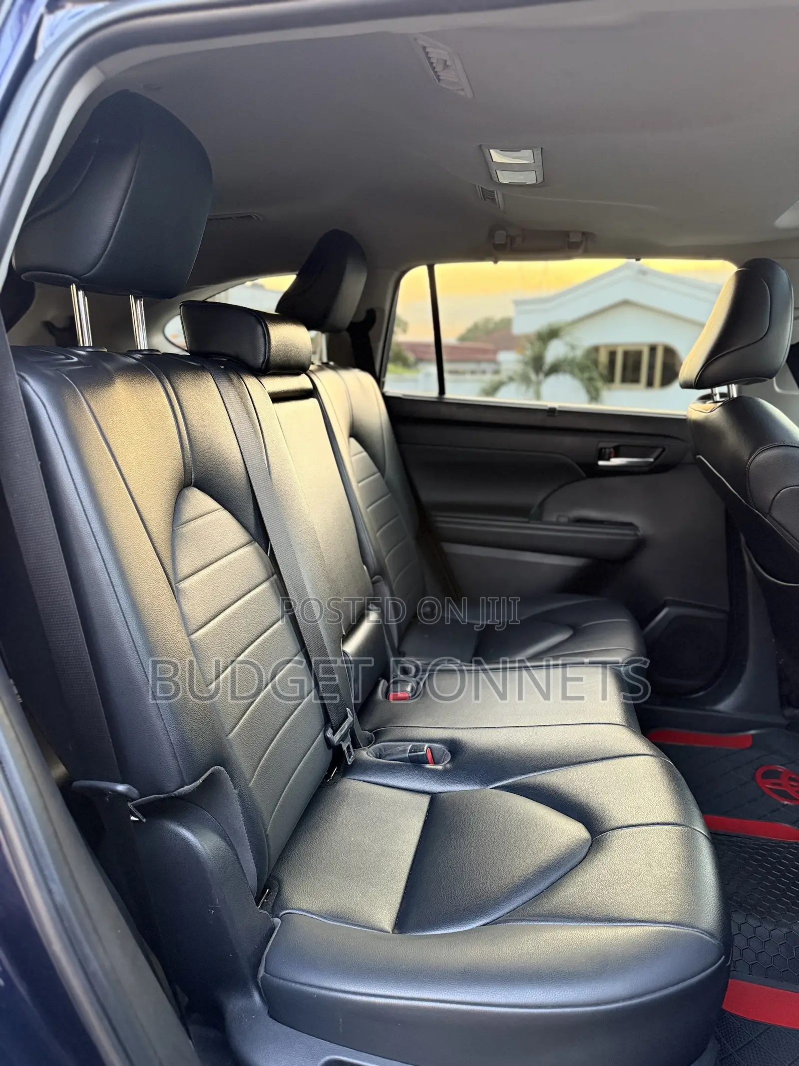 Toyota Highlander XLE AWD 2023 Blue