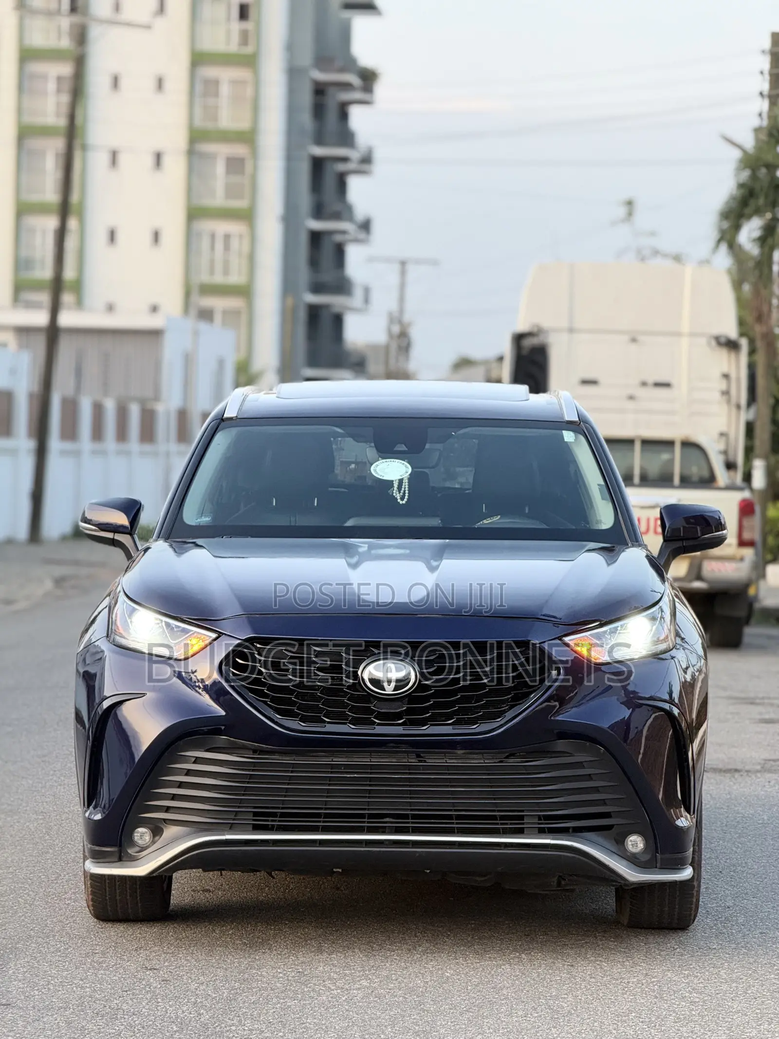 Toyota Highlander XLE AWD 2023 Blue