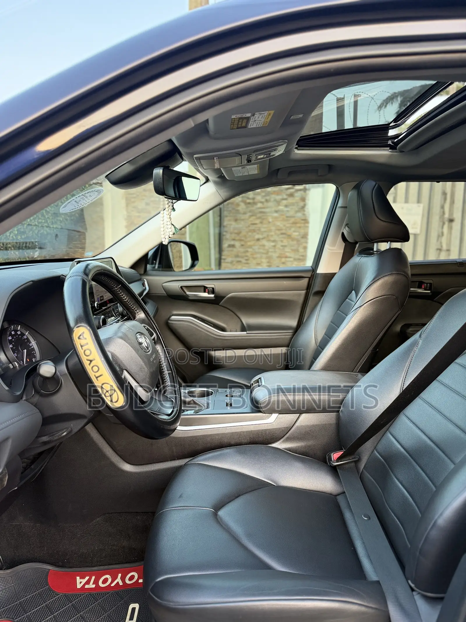 Toyota Highlander XLE AWD 2023 Blue