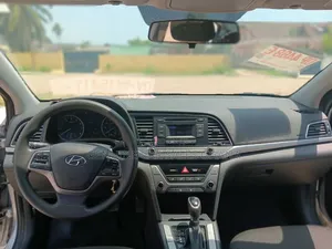 Hyundai Elantra SE 2018 Silver