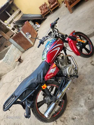 Royal RY125 2022 Red