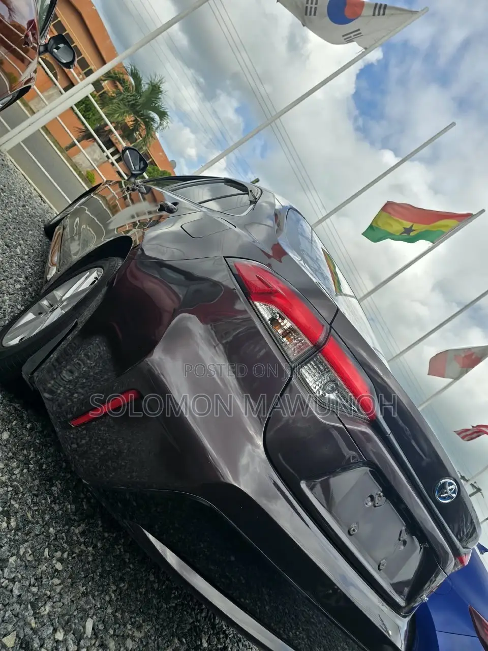 Toyota Corolla SE 2021 Maroon