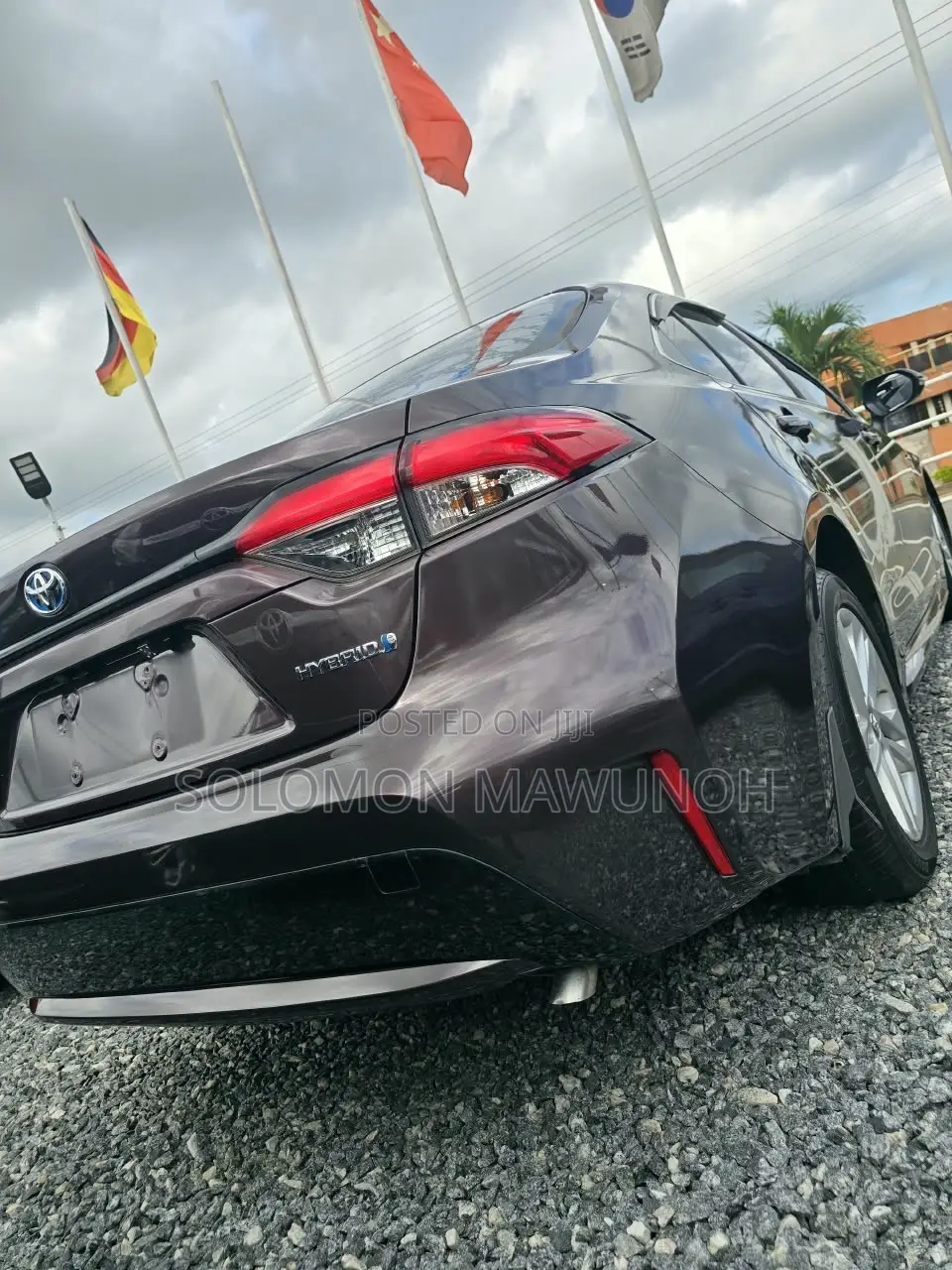 Toyota Corolla SE 2021 Maroon