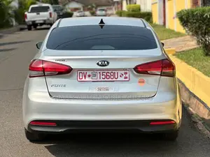 Kia Forte S Sedan 2017 Gray
