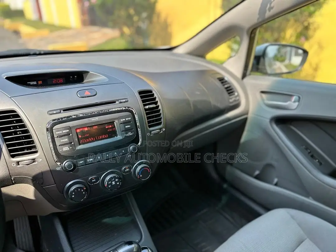 Kia Forte S Sedan 2017 Gray