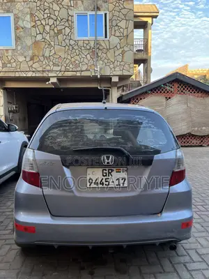 Honda Fit Automatic 2012 Gray