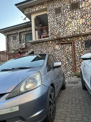 Honda Fit Automatic 2012 Gray