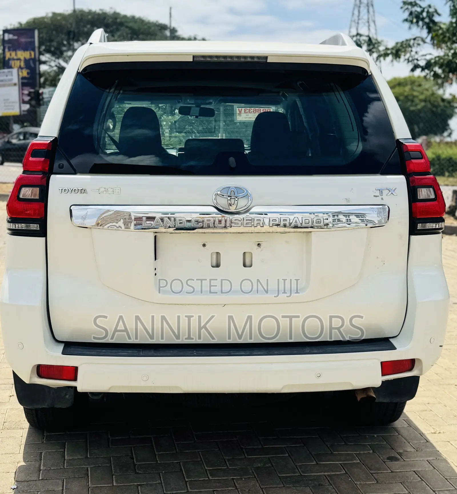 Toyota Land Cruiser Prado 2.7 2018 White